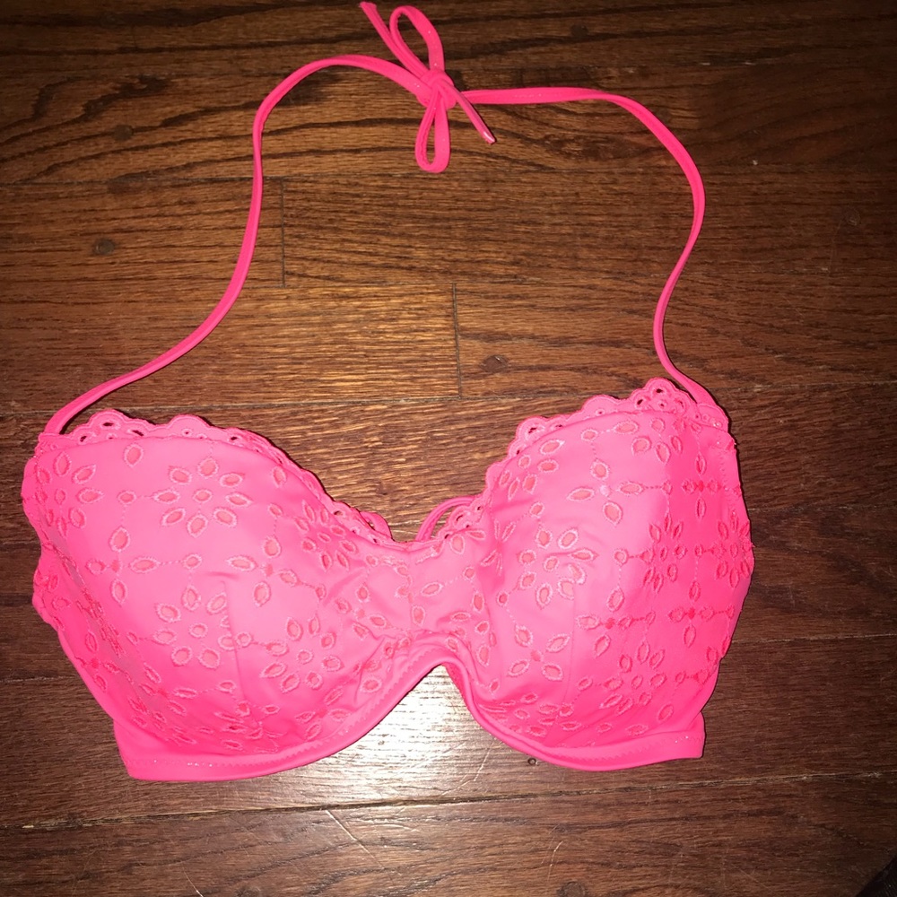 Swimsuit top